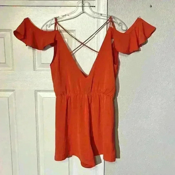 Sugar+Lips Womens Romper One Piece Coral Deep V Strappy Lightweight Ruffle S - Picture 2 of 12